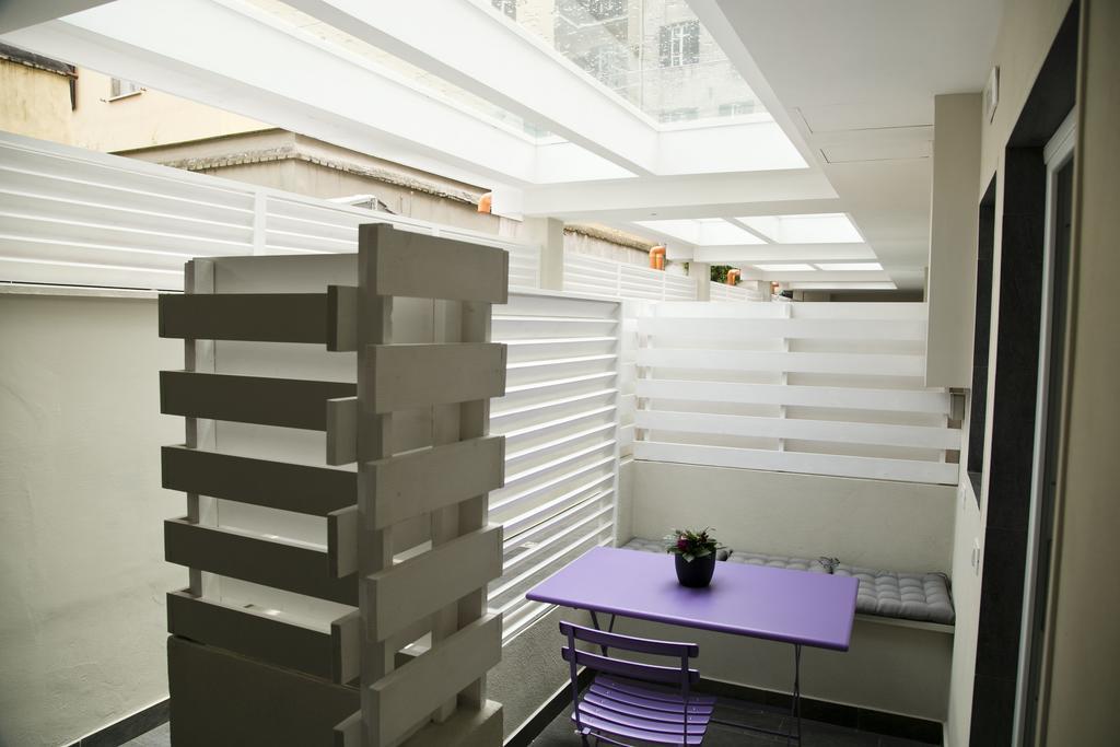 רומא Colosseo Suite Apartment מראה חיצוני תמונה