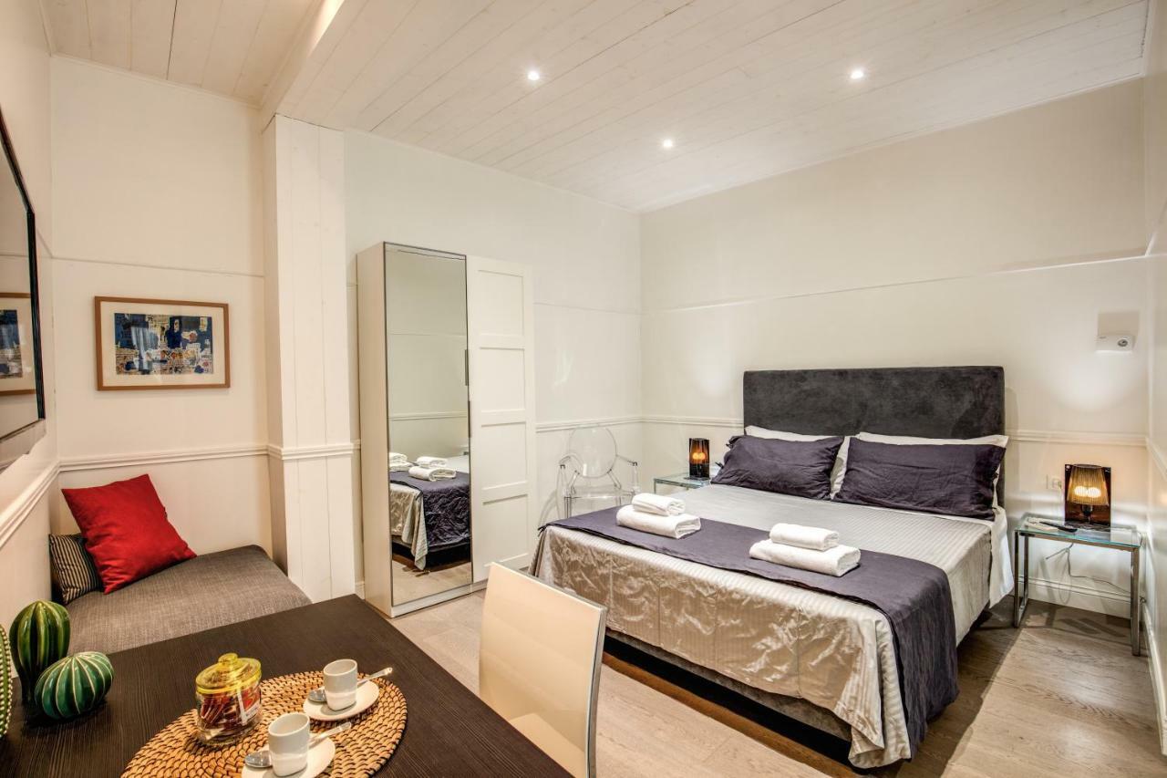 רומא Colosseo Suite Apartment מראה חיצוני תמונה