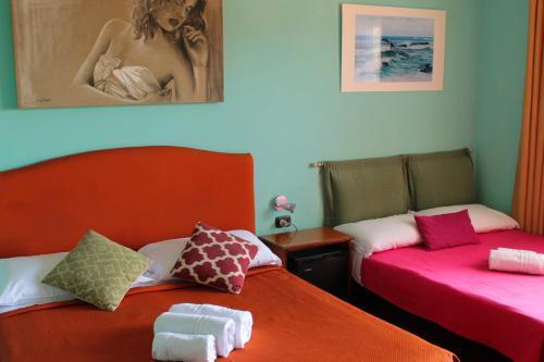 רומא Colosseo Suite Apartment מראה חיצוני תמונה